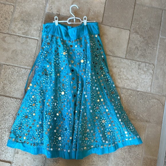 Sequin skirt - Picture 2 of 3